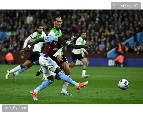 门将失误送礼，阿斯顿维拉凭借对手乌龙球取得领先